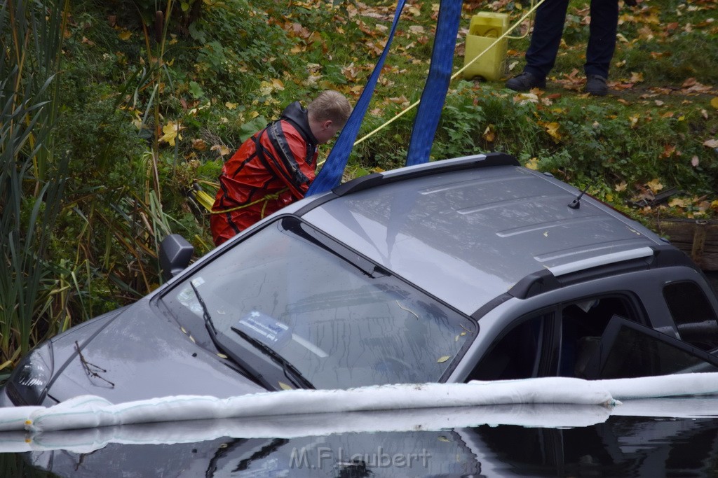 Einsatz BF Koeln PKW im See Koeln Esch P054.JPG - Miklos Laubert